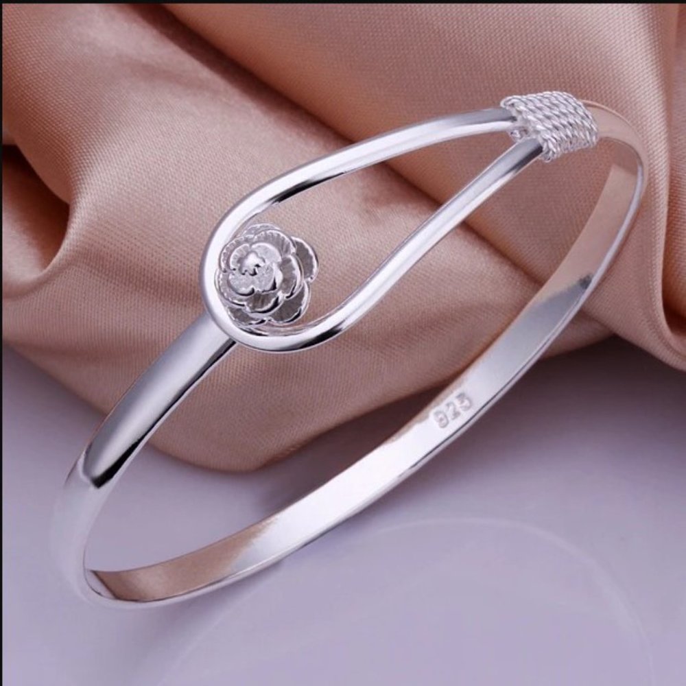 .925 Sterling Silver Etched Rose Bangle - Picture 3 of 4